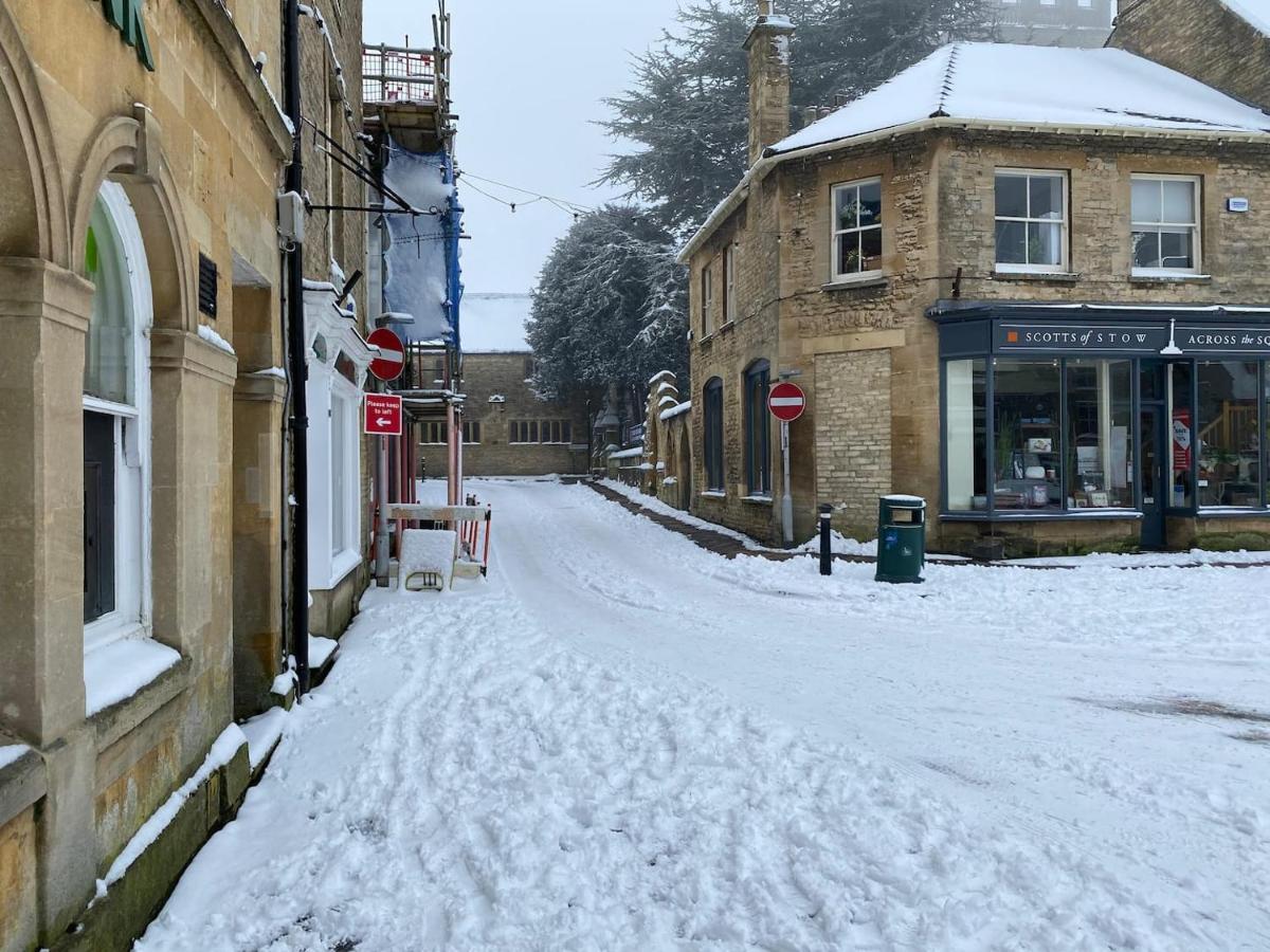 Cotswold With Private Parking! Дом отдыха *